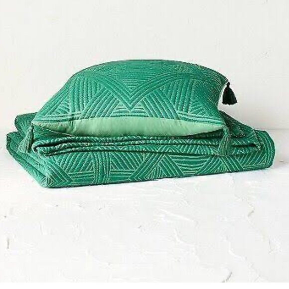 Opalhouse designed with Jungalow Decorative Bed Throw‎ and Pillow Set Dark Green - Picture 1 of 6